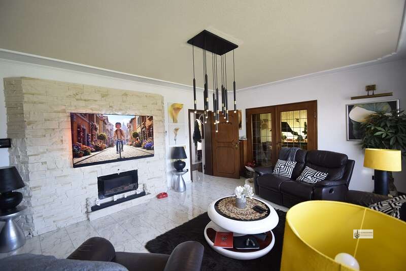 Verspieltes Haus Garten, Garage, Pool Yaccuzzi, TOP Einrichtung, PV Anlage, Einfach SUPER! - Einfamilienhaus Syke | Angebot:26737396