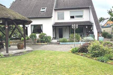 PERFEKT ! Schöne Lage ! EINFAMILIEN - HAUS auf sonnigem GRUNDSTÜCK in LANGWEDEL-Cluvenhagen 6 zimmer