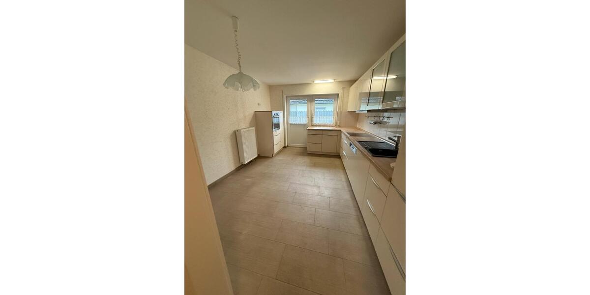 Bungalow Hambergen - 3 Zimmer, 125 m&sup2;, 1.300&euro; | Angebot:25452573