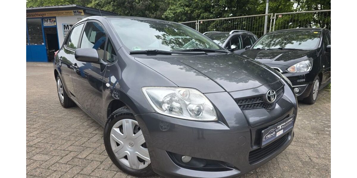 Toyota Auris 189.919 km 3.999 &euro; Bremen 28237
