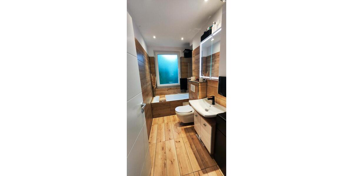 Erdgeschoßwohnung Bremen Häfen - 3 Zimmer, 53 m&sup2;, 155.000&euro; | Angebot:27421823