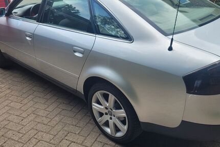 Audi A6 224.000 km 3.000 &euro; Ganderkesee 27777