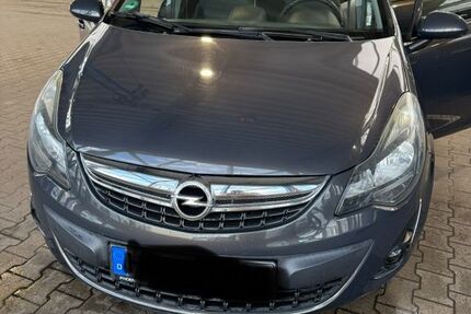 Opel Corsa 196.000 km 5.200 &euro; Bremen 28777