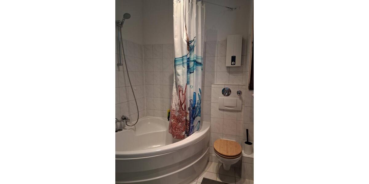 Etagenwohnung Bremen Neustadt - 2.5 Zimmer, 65 m&sup2;, 1.150&euro; | Angebot:26587975