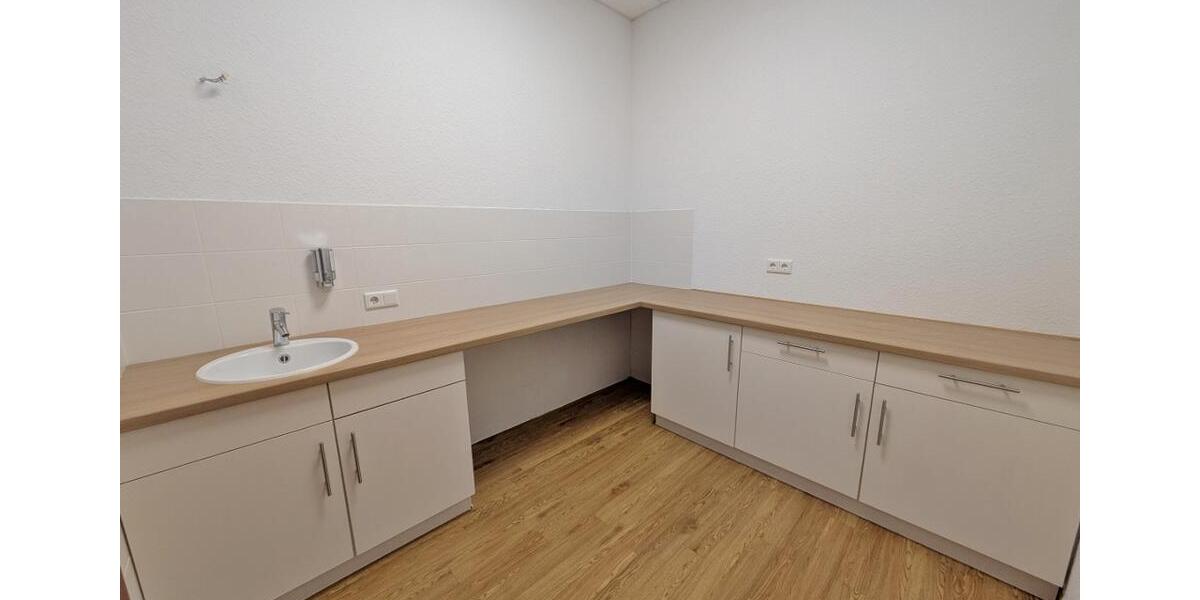 Gewerbeobjekt Bremen Hemelingen - 1.800&euro; | Angebot:24626096