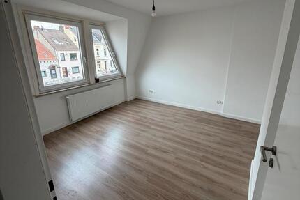 Wohnung Bremen Häfen - 2 Zimmer, 50 m&sup2;, 800&euro; | Angebot:27642191