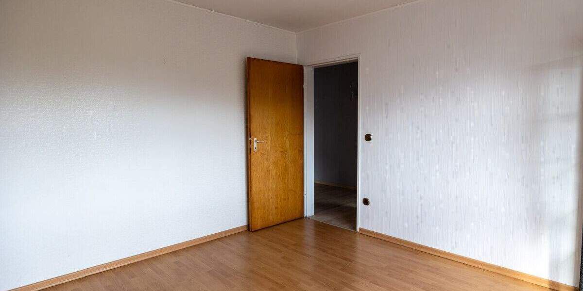 Mehrfamilienhaus, Wohnhaus Delmenhorst Stickgras/Annenriede - 6 Zimmer, 200 m&sup2;, 418.000&euro; | Angebot:25700085