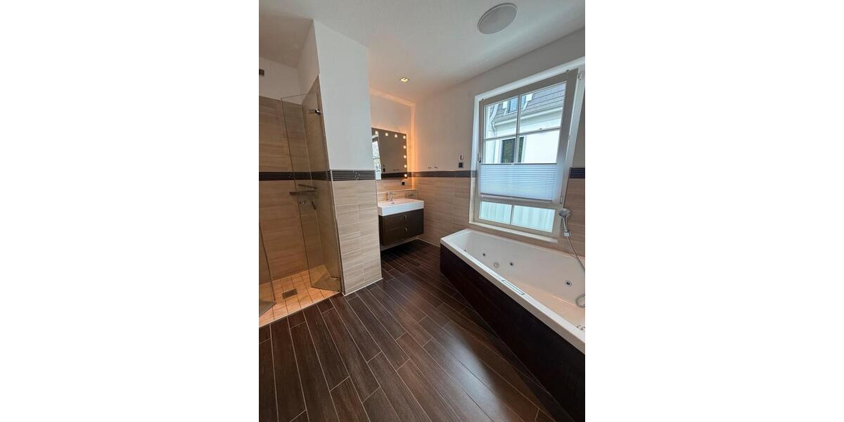 Terrassenwohnung Bremen Schwachhausen - 3 Zimmer, 114 m&sup2;, 599.000&euro; | Angebot:27486711