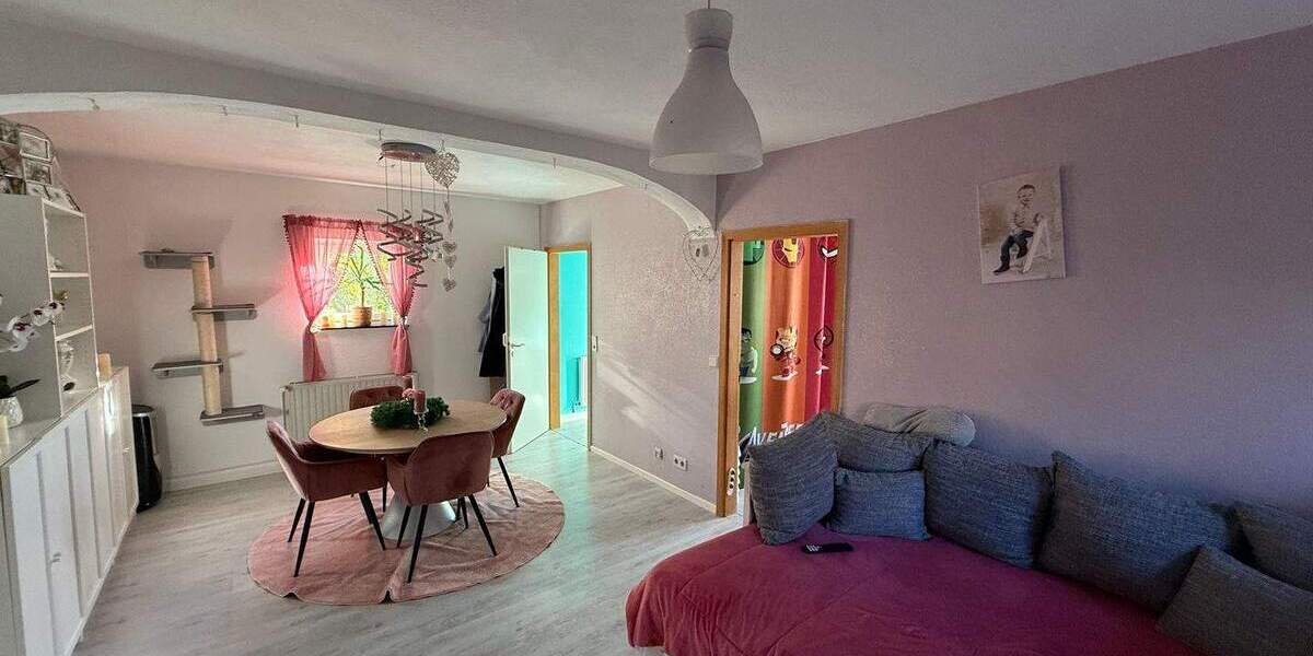 Etagenwohnung Bremen Lesum - 6 Zimmer, 274.000&euro; | Angebot:25154972