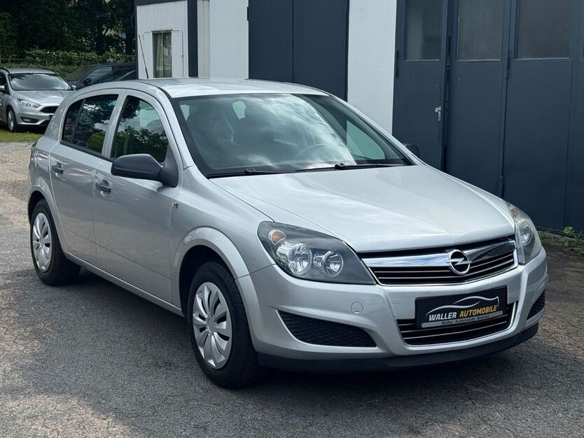 Opel Astra 159.000 km 4.990 € Bremen 28219