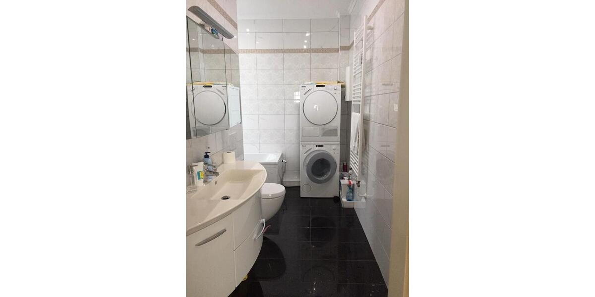 Etagenwohnung Bremen Neustadt - 4 Zimmer, 96 m&sup2;, 1.650&euro; | Angebot:25807537