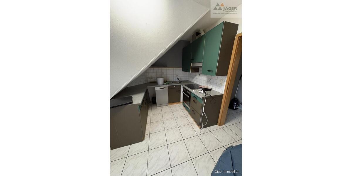 Dachgeschoßwohnung Ganderkesee - 3 Zimmer, 80 m&sup2;, 650&euro; | Angebot:24672730