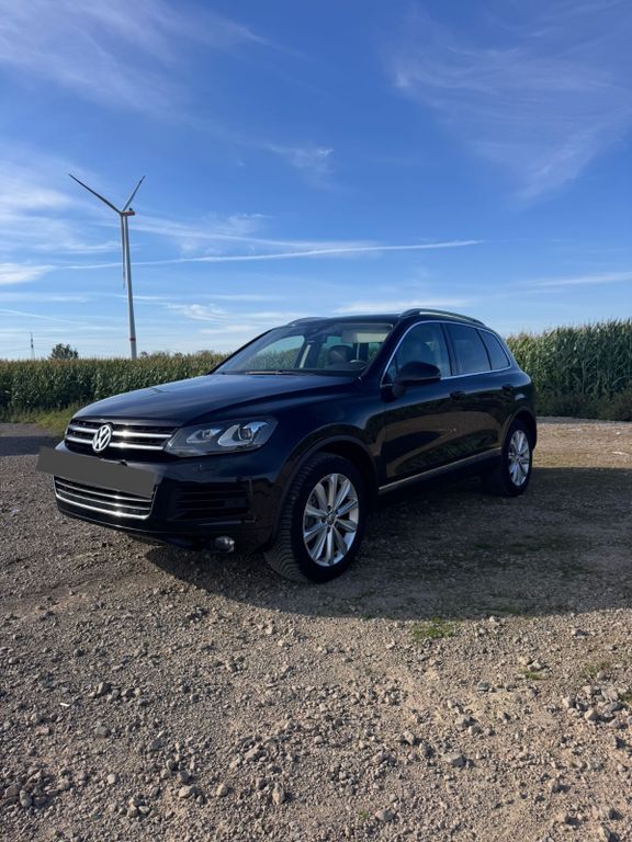 VW Touareg 348.000 km 12.499 € Achim 28832