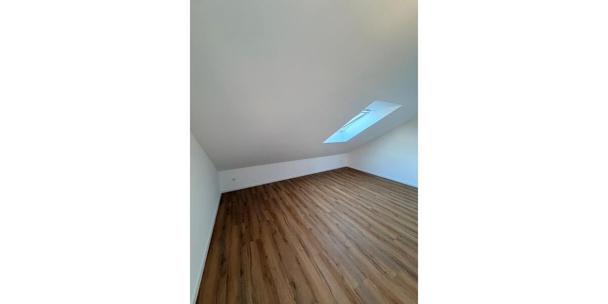 Reihenhaus Worpswede - 5 Zimmer, 125 m&sup2;, 1.750&euro; | Angebot:23547176