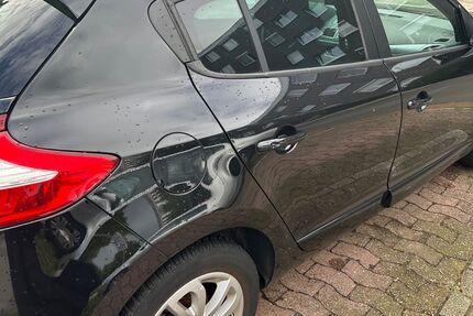 Renault Megane 165.356 km 2.000 &euro; Bremen 28277