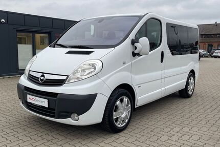 Opel Vivaro 128.335 km 16.800 &euro; Martfeld 27327