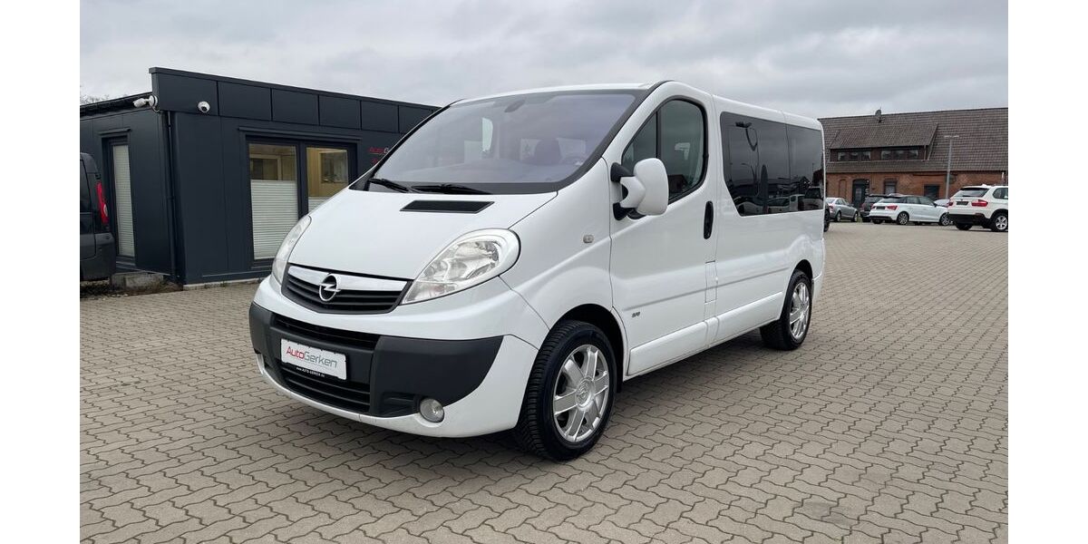 Opel Vivaro 128.335 km 16.800 &euro; Martfeld 27327