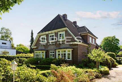 Haus Bremen Oberneuland - 7 Zimmer, 244 m&sup2;, 1.350.000&euro; | Angebot:26155171