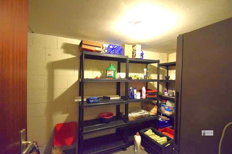 Frisch renovierte 2 Zi - Wohnung mit 67 m² Wfl. + Einbauküche mit Garage und Garten - Erdgeschoßwohnung Stuhr | Angebot:26283477