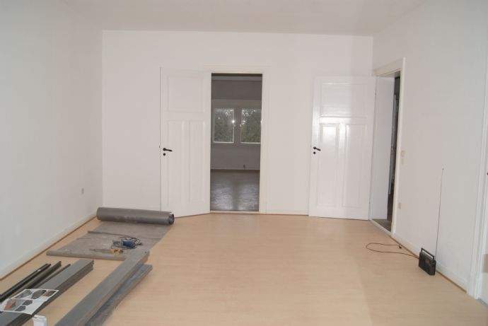 Etagenwohnung Bremen Schwachhausen - 4 Zimmer, 115 m&sup2;, 1.300&euro; | Angebot:26658618