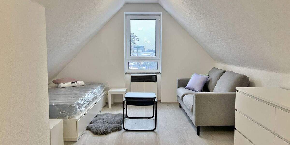 Kuscheliges, möbliertes Nest unter dem Dach zu vermieten! 1 zimmer