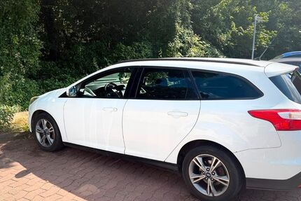 Ford Focus 180.000 km 4.100 &euro; Bremen 28279