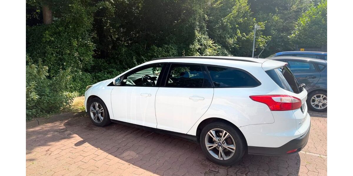 Ford Focus 180.000 km 4.100 &euro; Bremen 28279