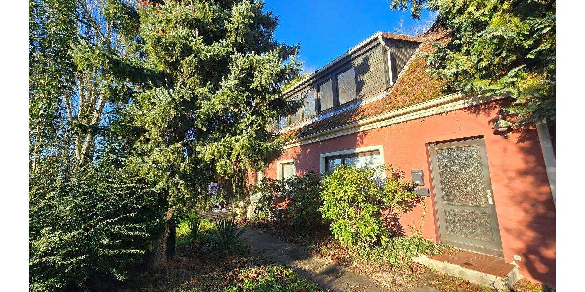 Haus zum Kaufen in Weyhe 258.500 € 175 m² 10 zimmer