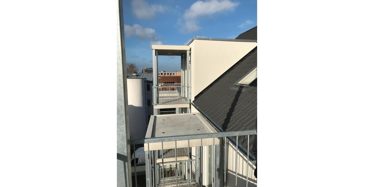 Dachgeschoßwohnung Bremen Hemelingen - 3 Zimmer, 80 m&sup2;, 1.250&euro; | Angebot:26035227
