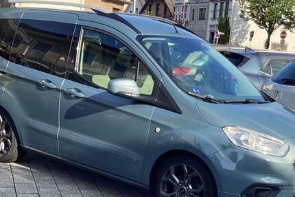 Ford Tourneo Courier 79.850 km 10.490 &euro; Bremen 28309