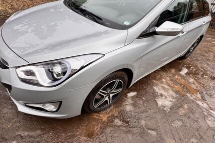 Hyundai i40 210.000 km 5.600 &euro; Osterholz-Scharmbeck 27711