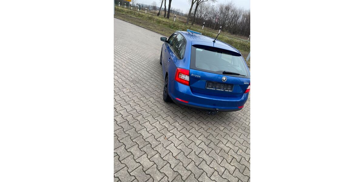 Skoda Rapid 179.000 km 7.500 &euro; Achim 28832