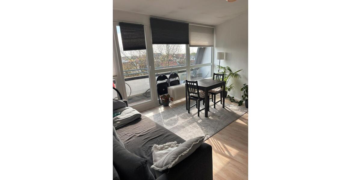 Dachgeschoßwohnung Bremen Hemelingen - 2 Zimmer, 44 m&sup2;, 475&euro; | Angebot:26359802