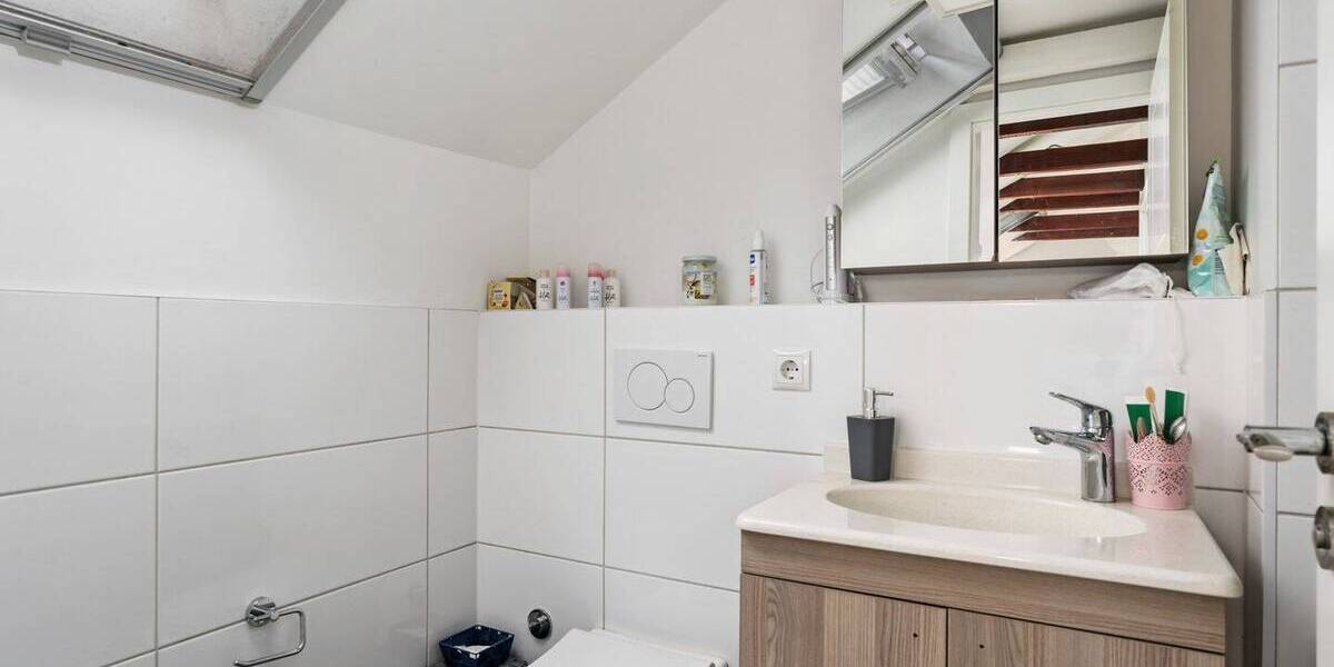 Reihenmittelhaus Bremen Lindenhof - 7 Zimmer, 167 m&sup2;, 489.000&euro; | Angebot:26796070