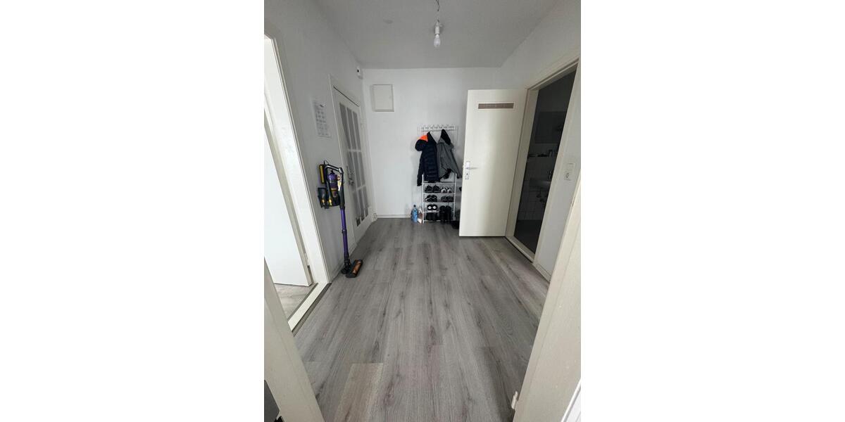 Dachgeschoßwohnung Bremen Gröpelingen - 2 Zimmer, 40 m&sup2;, 725&euro; | Angebot:26503210