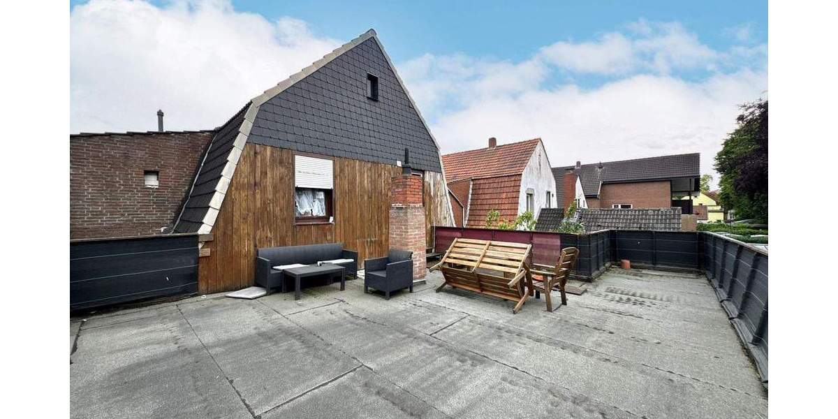 Mehrfamilienhaus, Wohnhaus Delmenhorst Mitte - 6 Zimmer, 146 m&sup2;, 319.000&euro; | Angebot:25743813