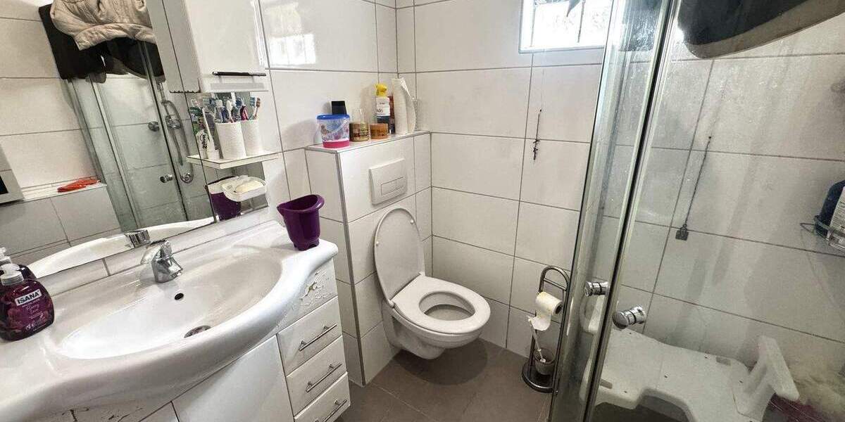 Mehrfamilienhaus, Wohnhaus Delmenhorst Mitte - 6 Zimmer, 146 m&sup2;, 319.000&euro; | Angebot:25743813