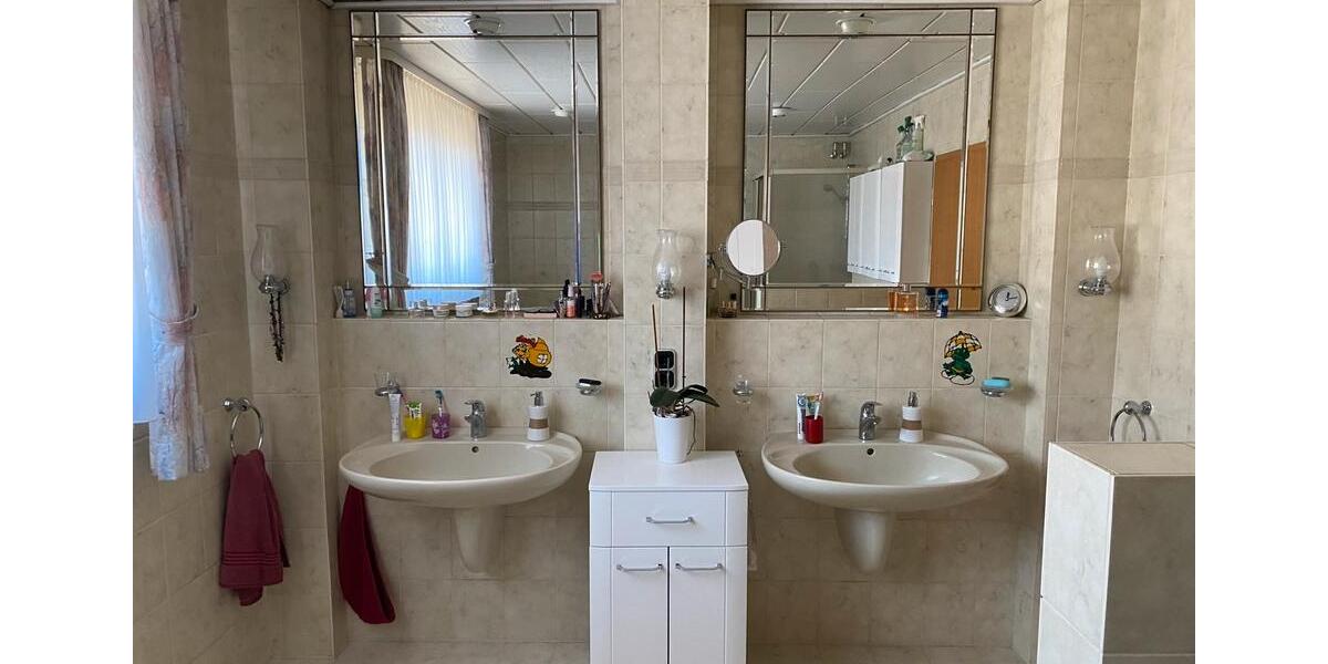 Einfamilienhaus Hude (Oldenburg) - 6 Zimmer, 250 m&sup2;, 959.000&euro; | Angebot:26225923