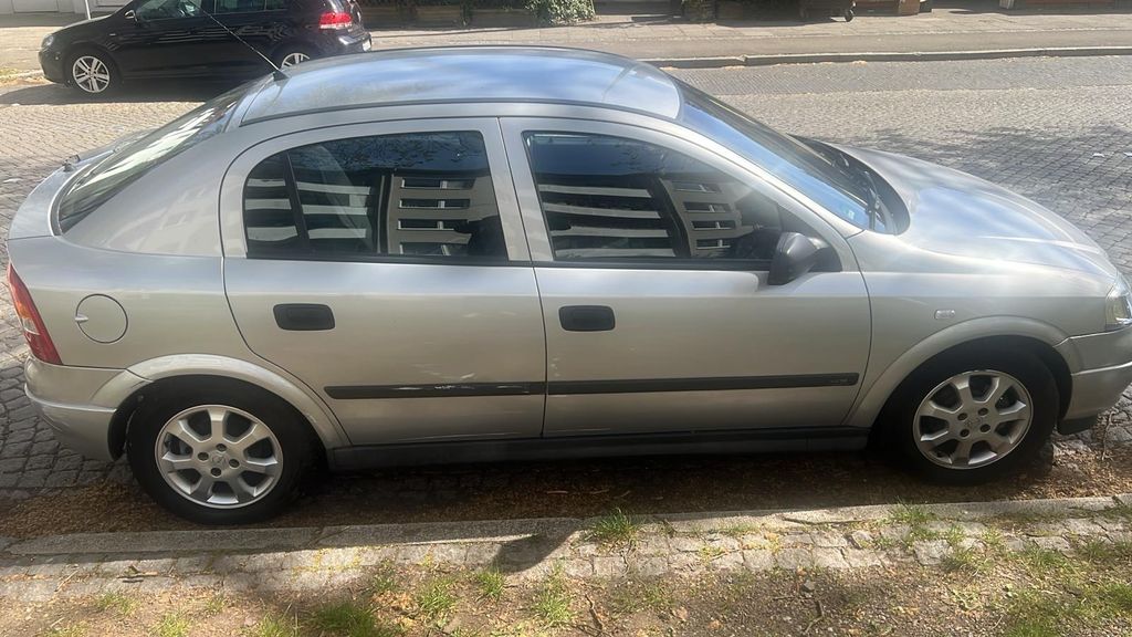 Opel Astra 200.000 km 2.500 &euro; Bremen 28329