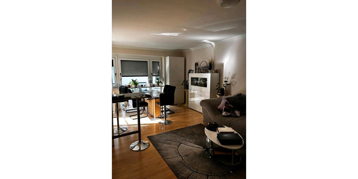 Dachgeschoßwohnung Bremen Findorff - 3 Zimmer, 105 m&sup2;, 1.250&euro; | Angebot:26636201