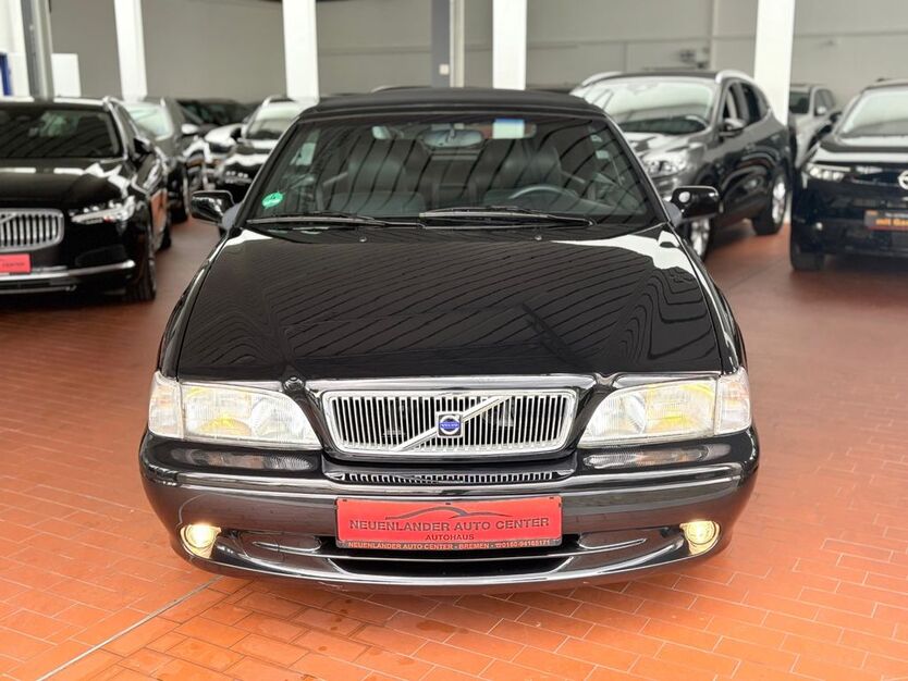 Volvo C70 60.000 km 12.500 € Bremen 28199