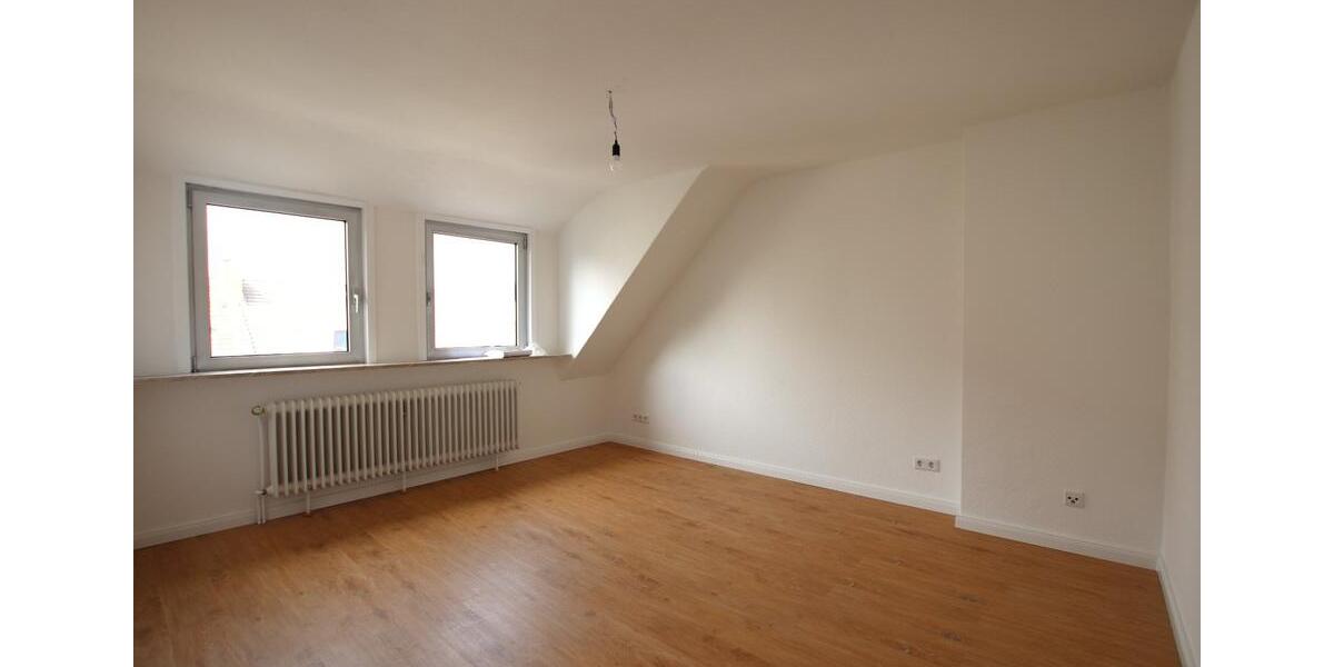 Dachgeschoßwohnung Bremen Neustadt - 2 Zimmer, 50 m&sup2;, 960&euro; | Angebot:24394377