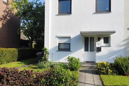 Haus Bremen Burglesum - 5 Zimmer, 120 m&sup2;, 310.000&euro; | Angebot:26705504