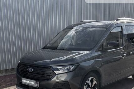 Ford Tourneo Connect 3.952 km 42.950 € Bremen 28201