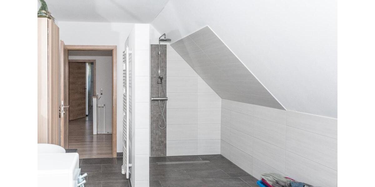 Einfamilienhaus Bremen Hemelingen - 5 Zimmer, 142 m&sup2;, 669.000&euro; | Angebot:26771014