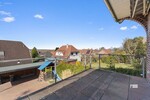 DHH für 4 Personen + EBK + Balkon mit Fernsicht + Carport + 2 Stellplätze auf modernem Stand