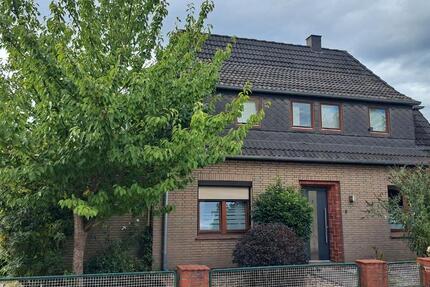 Haus Achim - 5 Zimmer, 128 m&sup2;, 295.000&euro; | Angebot:26669892