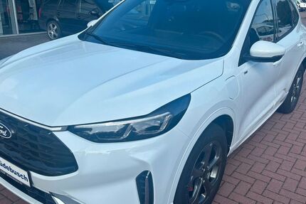 Ford Kuga 4.999 km 43.990 &euro; Hude 27798