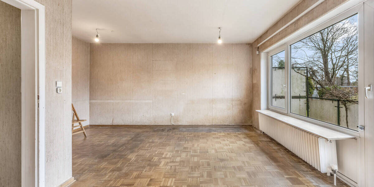 Reihenmittelhaus Bremen Kirchhuchting - 6 Zimmer, 105 m&sup2;, 230.000&euro; | Angebot:26117406