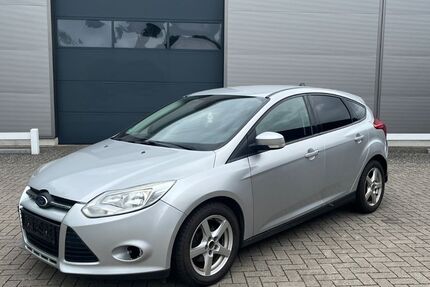 Ford Focus 115.340 km 1.999 &euro; Ganderkesse 27777